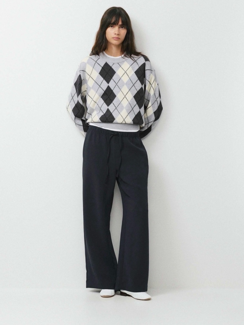 Wilfred Aritzia The Lodge Pant Crepette Elastic Waist High Rise Drape Drawstring